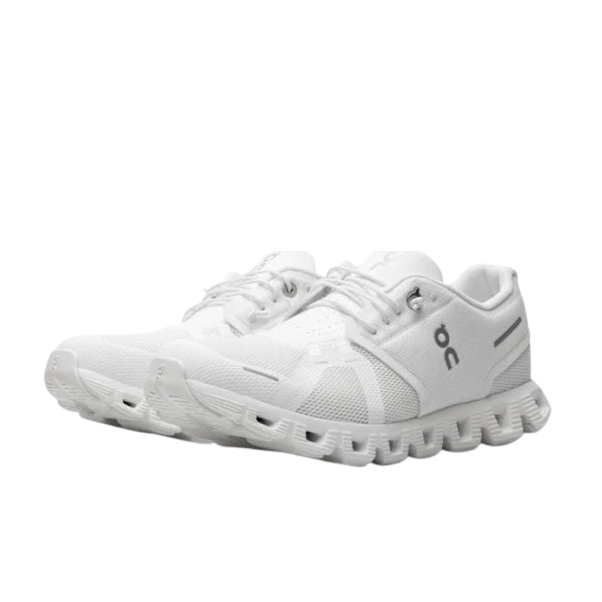 On Running Cloud 5 All White