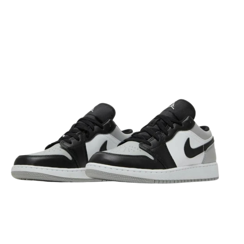 Air Jordan 1 Low 'Light Smoke Grey' / Shadow toe