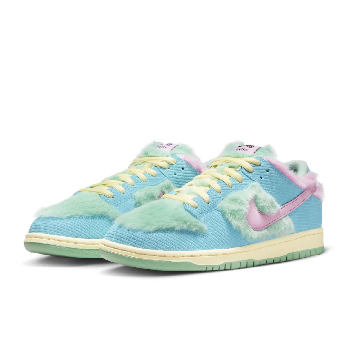 Nike SB Dunk Low Verdy Visty