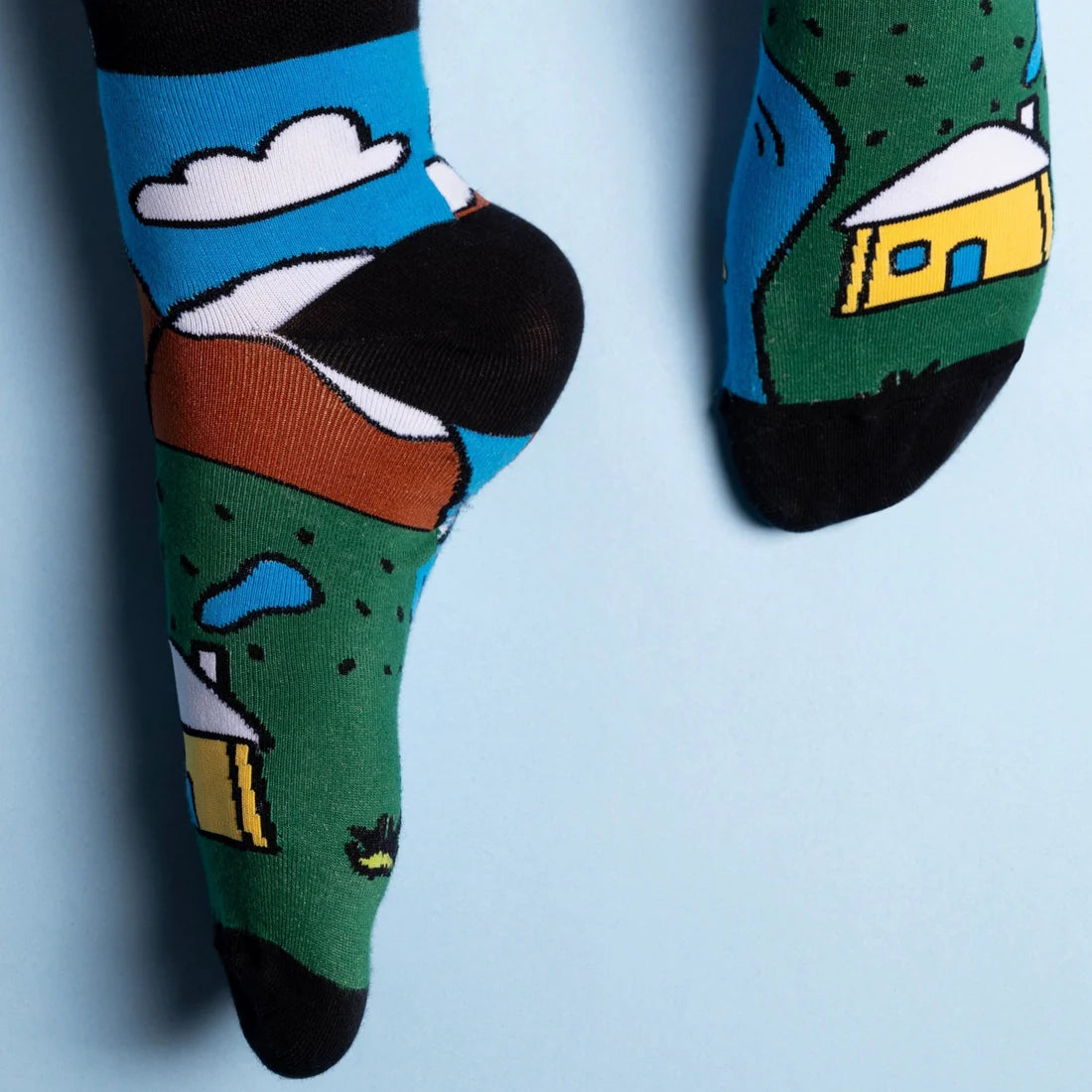 ART CLASS DESIGN SOCKS