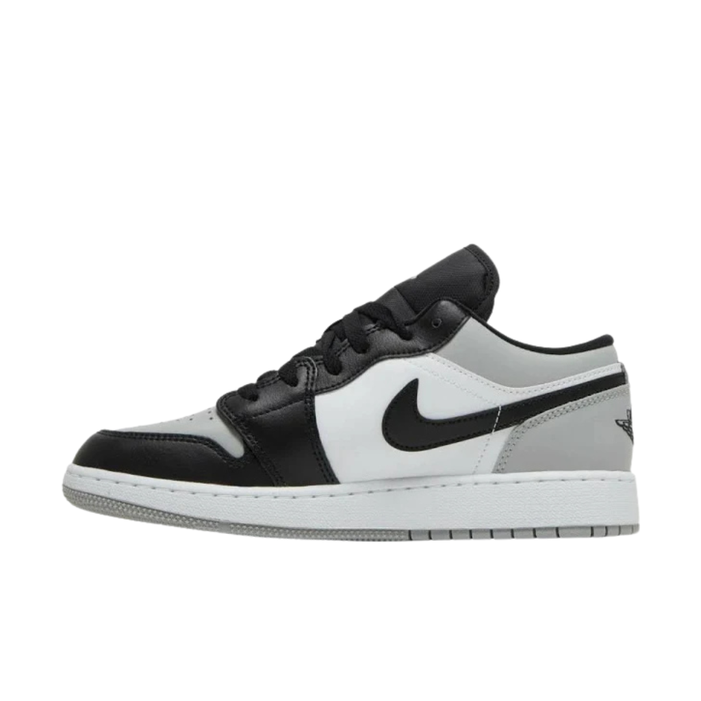 Air Jordan 1 Low 'Light Smoke Grey' / Shadow toe