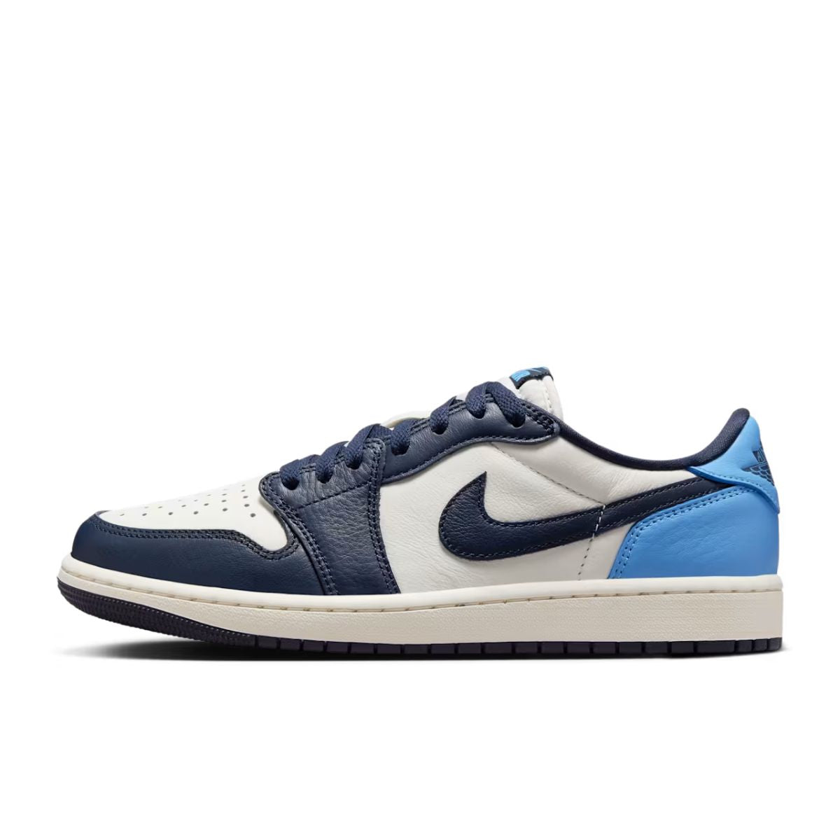 Jordan 1 Low OG Obsidian UNC