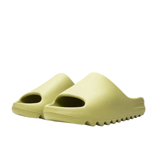 Yeezy Slides 'Resin' 2021