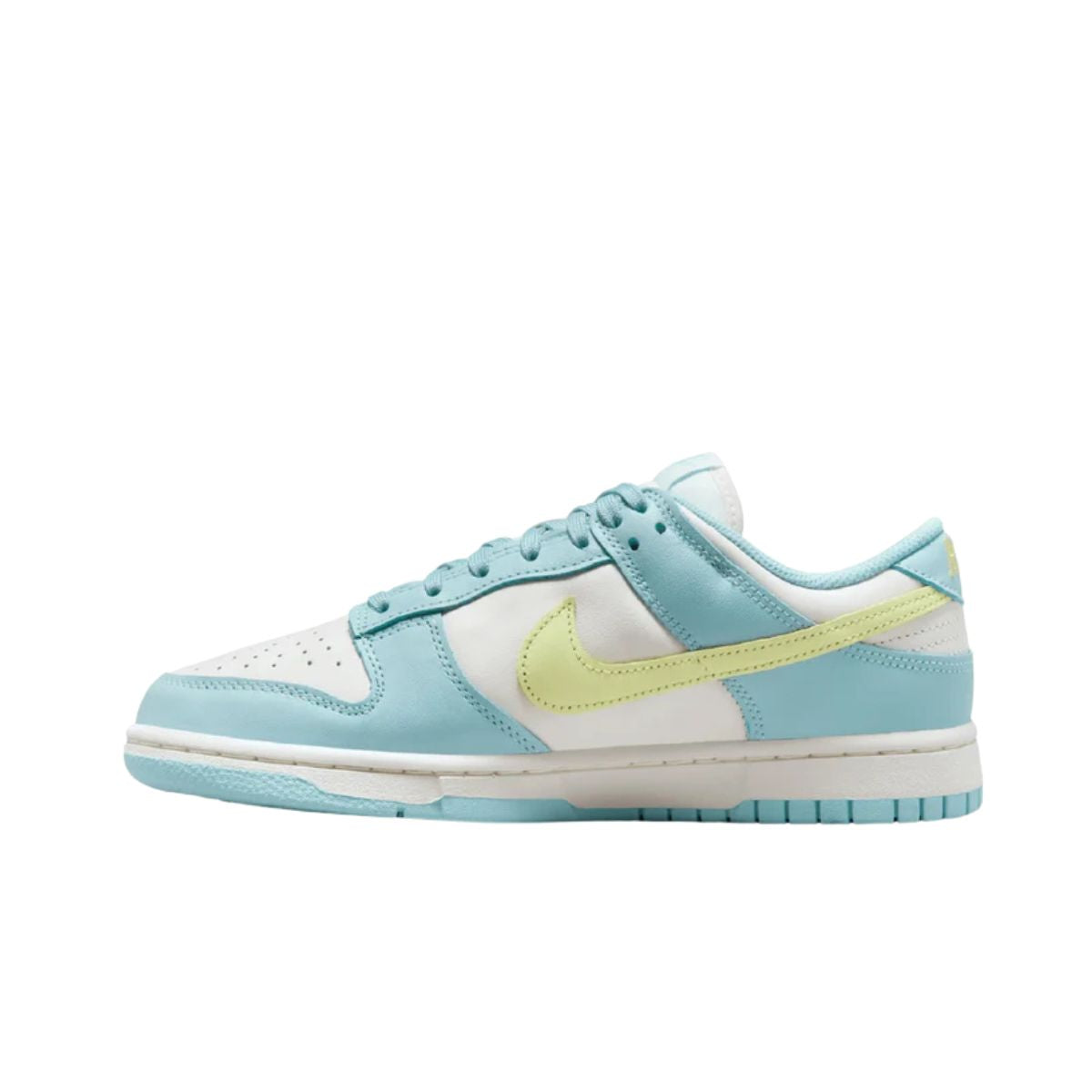 Wmns Nike Dunk Low 'Ocean Bliss'