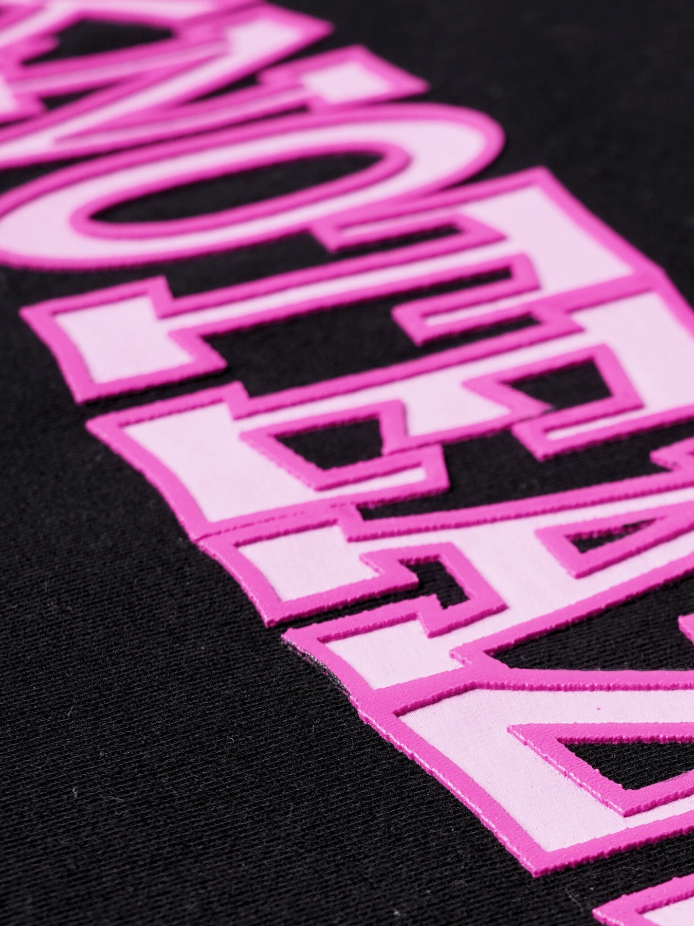 BLACK BASIC TEE