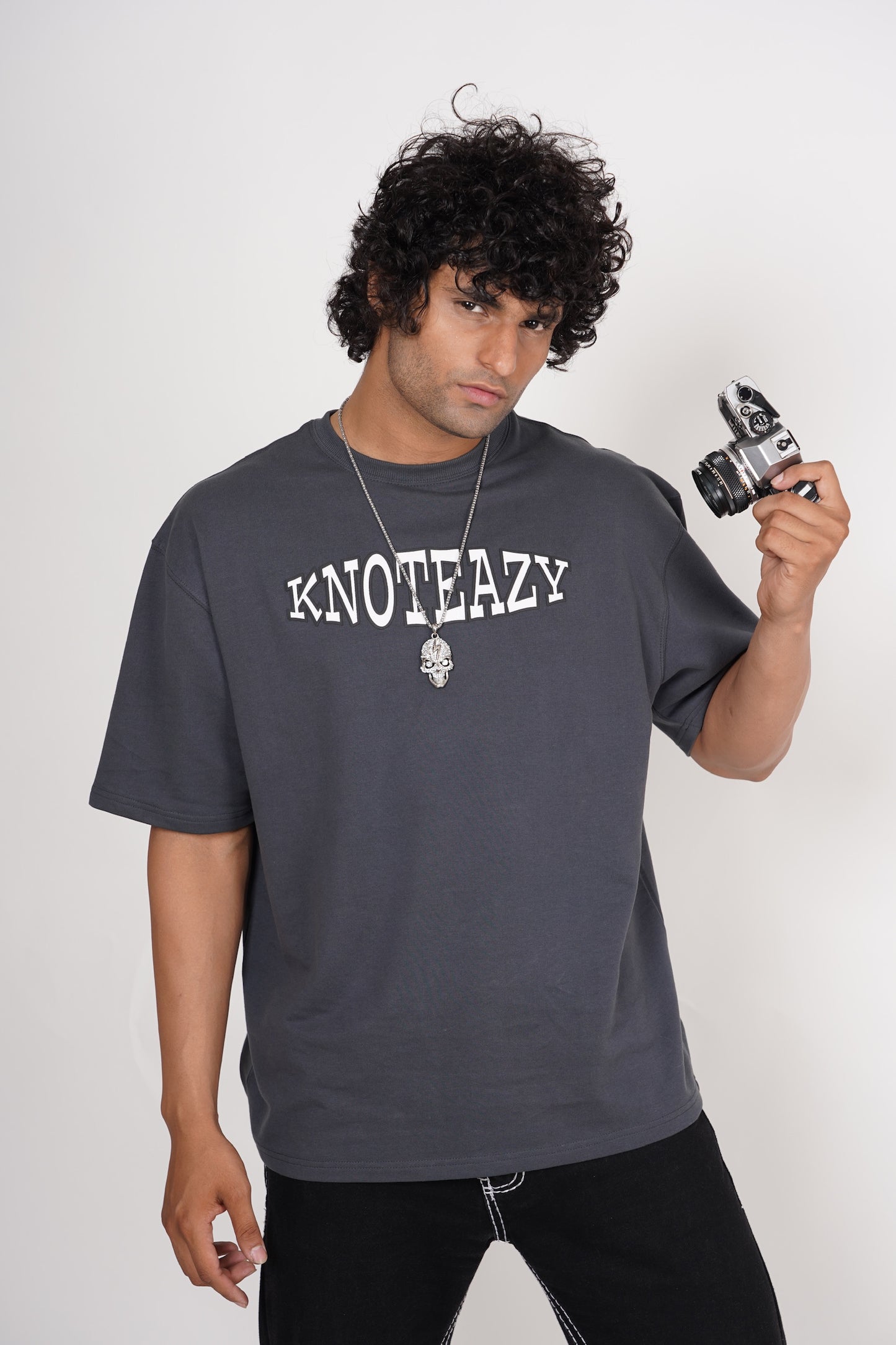 GREY BASIC UNISEX TEE