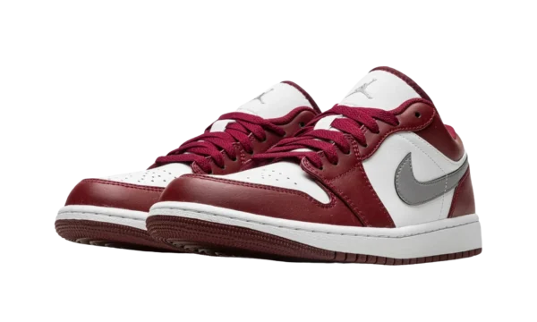 Air Jordan 1 Low 'Bordeaux' - Image 2