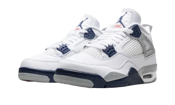 Air Jordan 4 'Midnight Navy' - Image 2