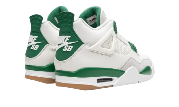 Nike SB x Air Jordan 4 'Pine Green' - Image 2