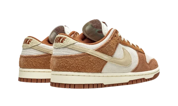 Dunk Low 'Medium Curry' - Image 3