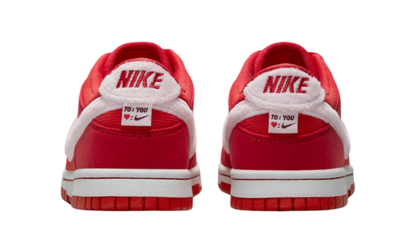 Dunk Low Valentine's Day (2024) - Image 4