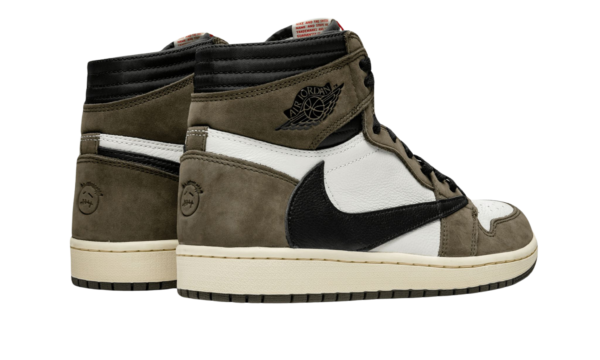 Travis Scott x Air Jordan 1 Retro High OG 'Mocha' - Image 4