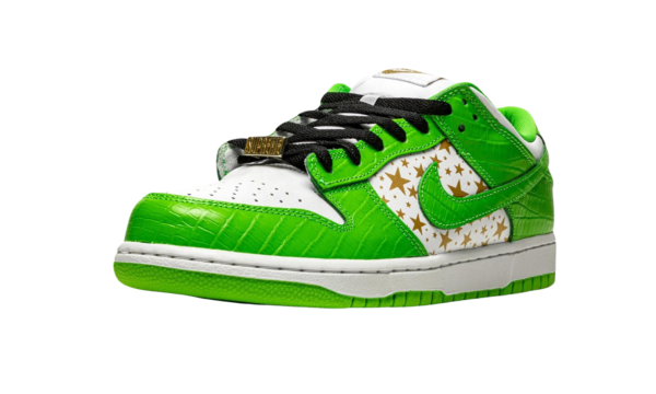 Supreme x Dunk Low OG SB QS 'Mean Green' - Image 4