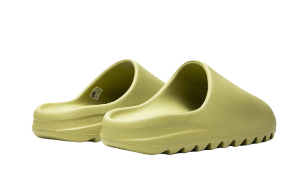 Yeezy Slides 'Resin' 2021 - Image 3