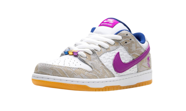 SB Dunk Low Rayssa Leal - Image 3