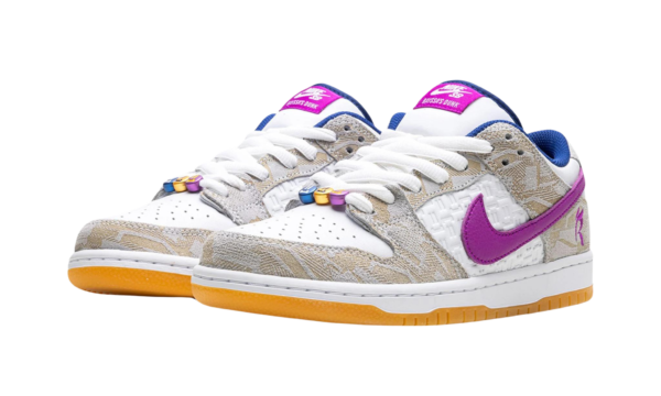 SB Dunk Low Rayssa Leal - Image 2