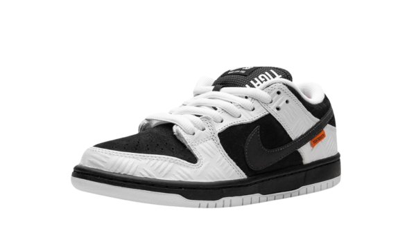 Nike SB Dunk Low TIGHTBOOTH - Image 4