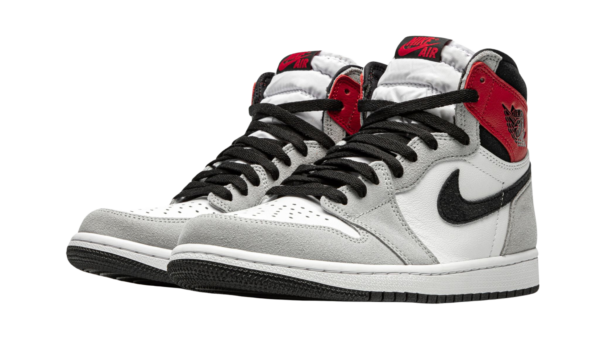 Air Jordan 1 Retro High OG 'Smoke Grey - Image 2