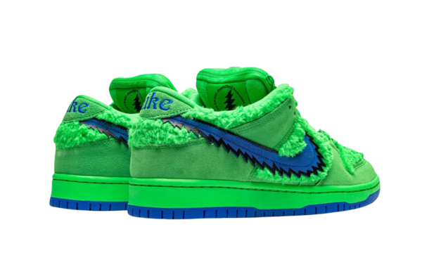 Grateful Dead x Nike Dunk Low SB - Green - Image 3