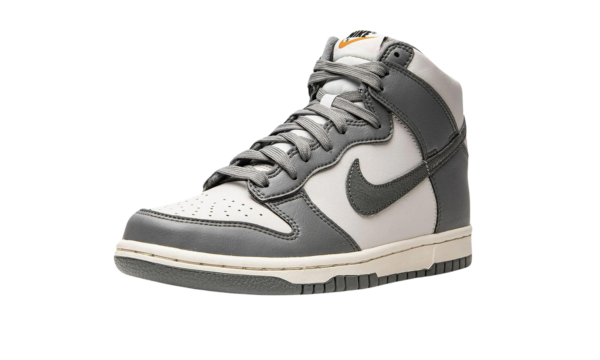 Dunk High SE GS 'Light Bone Tumbled Grey' - Image 3