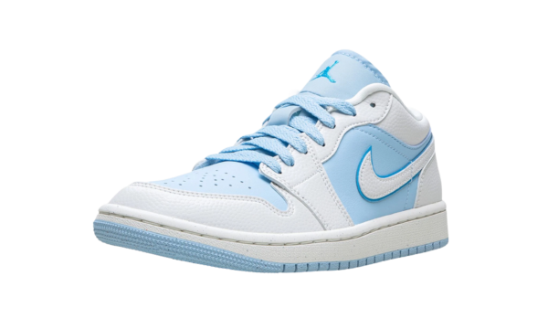 Wmns Air Jordan 1 Low SE Reverse 'Ice Blue' - Image 4