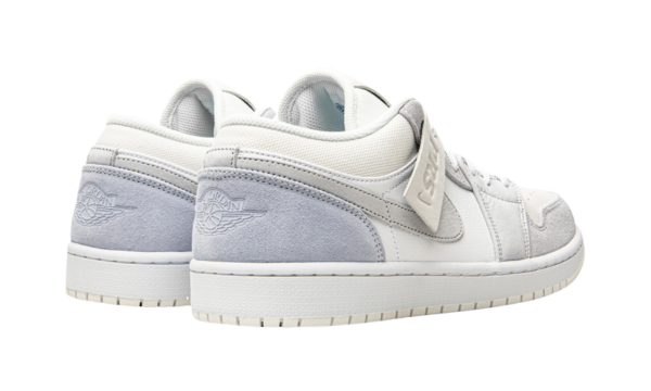 Air Jordan 1 Low 'Paris' - Image 3