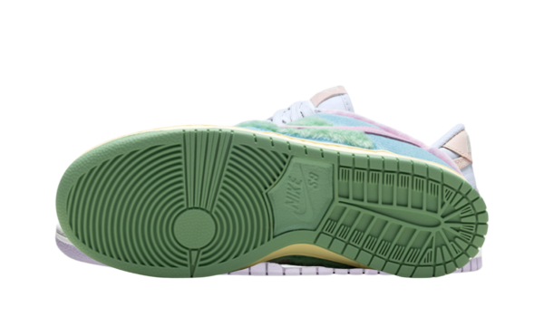 Nike SB Dunk Low Verdy Visty - Image 6